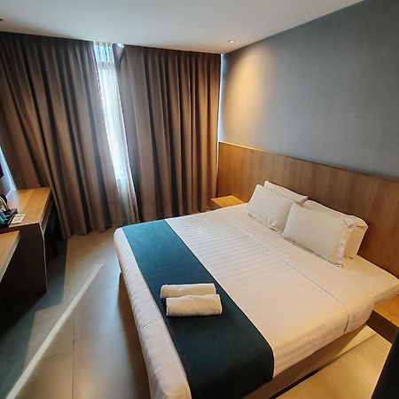 Orange Business Hotel Petaling Jaya Exterior photo