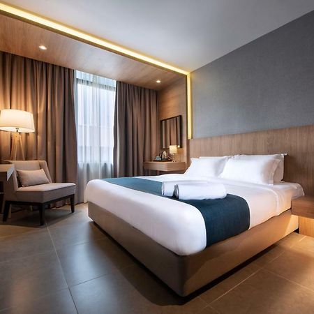 Orange Business Hotel Petaling Jaya Exterior photo