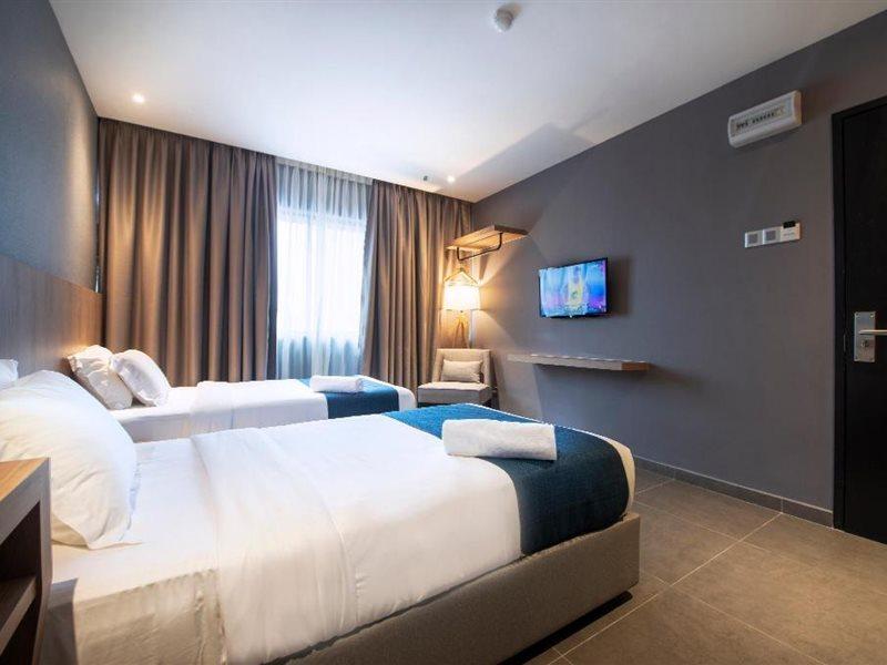Orange Business Hotel Petaling Jaya Exterior photo
